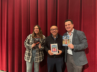 Creative Writing Club Vice President Olivia Melillo, Jose González and English Professor Daniel Donaghy