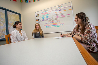 Students discuss Global Field Courses at the ASC.